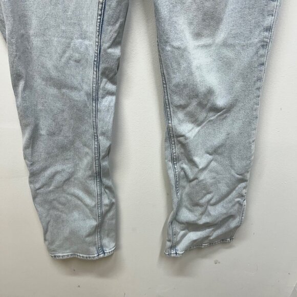 Abercrombie & Fitch Curve Love Slim Straight Ultra High Rise Jeans 31 Light Wash - Picture 2 of 9